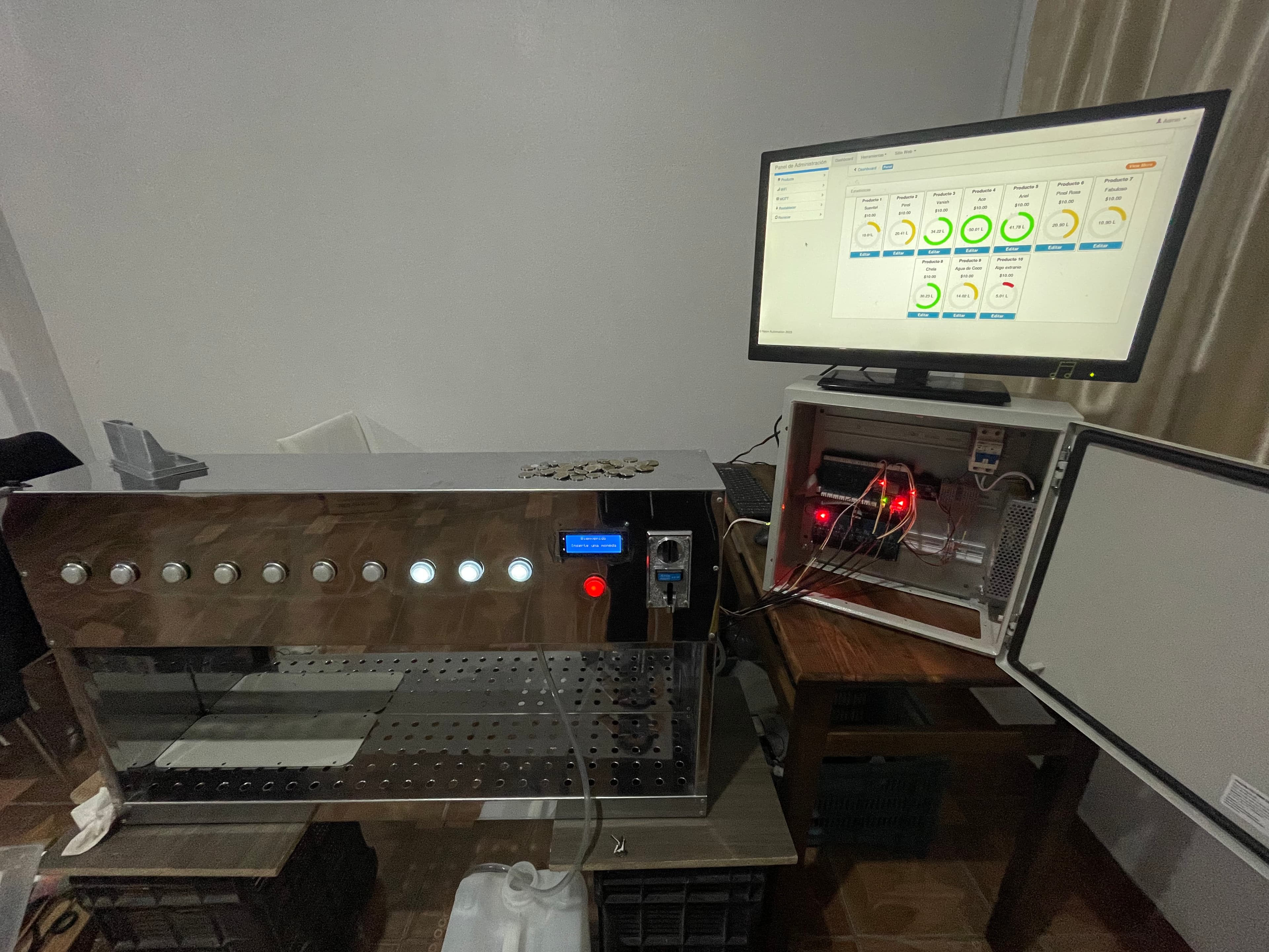 Transaction reports for vending machines