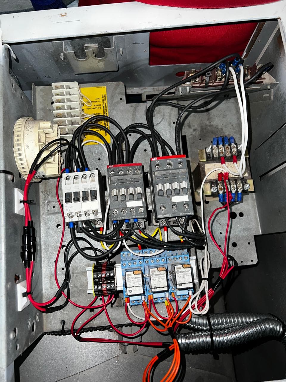 Control de lavadoras industriales con CANopen — A4